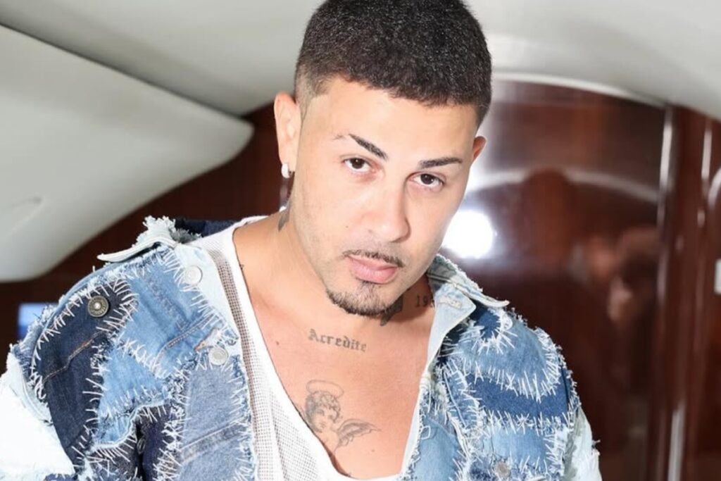 carlinhos-maia-doa-r$-700-mil-ao-vivo-a-aacd,-no-teleton