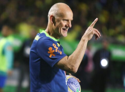 taffarel-detona-leao-por-critica-a-carlo-ancelotti:-“prepotente”