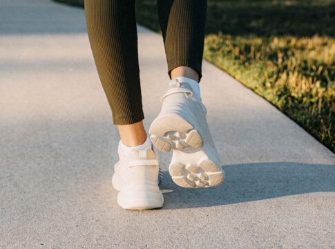 quantos-minutos-de-caminhada-por-dia-sao-necessarios-para-emagrecer?