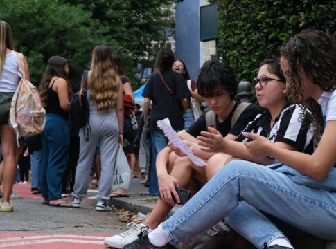 enem-2025:-entenda-quem-pode-solicitar-a-reaplicacao-das-provas