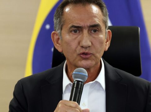 ainda-e-impossivel-mensurar-todos-os-danos-do-tornado,-diz-ministro