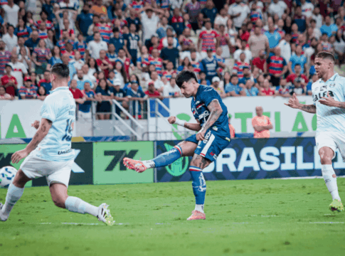 com-falhas-dos-goleiros,-fortaleza-e-gremio-empatam-no-brasileirao