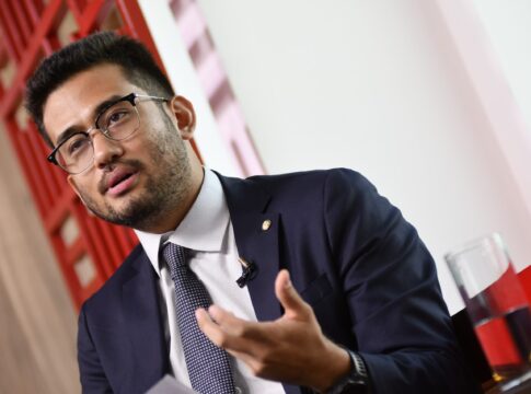 membros-do-uniao-brasil-“comemoram”-saida-de-mbl-para-novo-partido