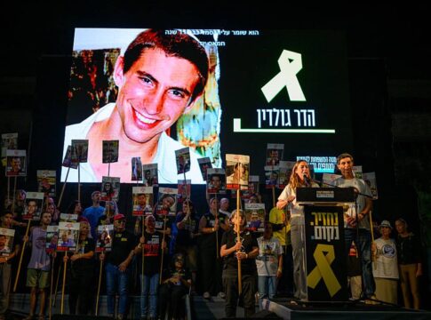 hamas-entrega-corpo-de-soldado-israelense-morto-em-gaza-em-2014