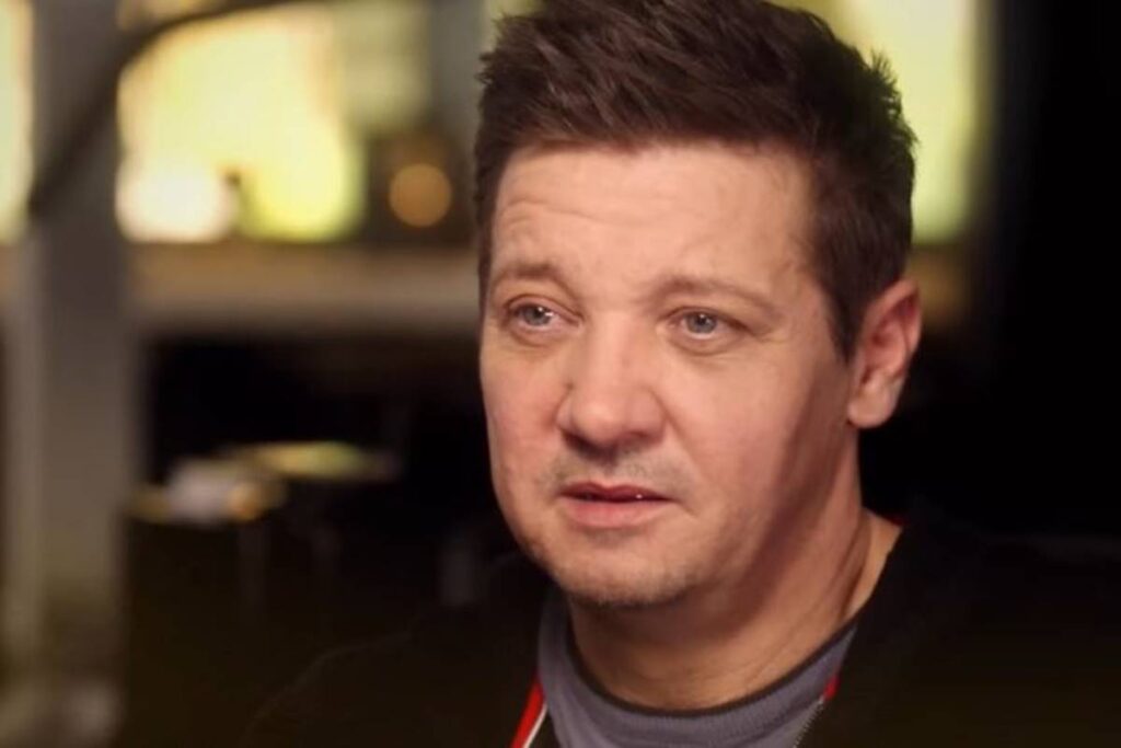 ator-jeremy-renner-rebate-acusacoes-de-assedio-de-diretora-da-disney