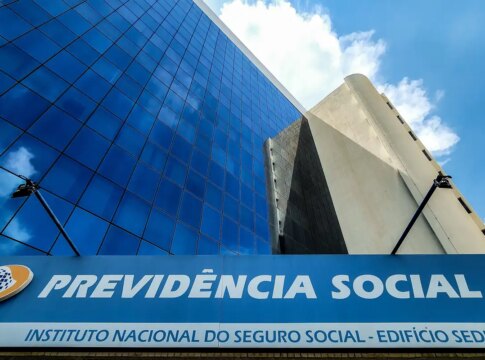 governo-prorroga-ate-2026-prazo-para-pedido-de-ressarcimento-do-inss