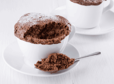 pao-de-mel-de-micro-ondas-fica-pronto-em-menos-de-2-minutos;-confira