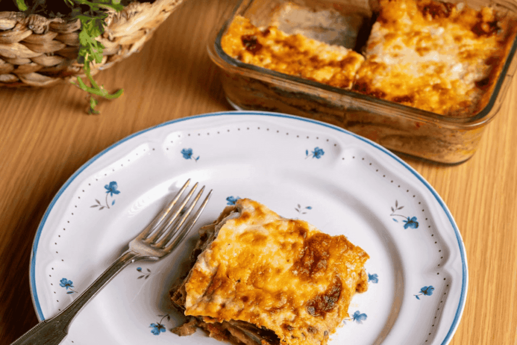 torta-de-carne-moida-com-batatas-na-travessa-e-pratica-e-perfeita