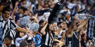 ceara-realiza-acao-com-torcedoras-apos-fala-machista-de-ramon-diaz