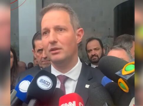 escanteada-em-relatorio-de-derrite,-pf-investiga-corrupcao-na-policia-de-sp