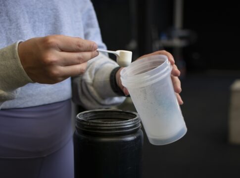 como-a-creatina-passou-de-suplemento-de-academia-a-“aliado”-do-cerebro