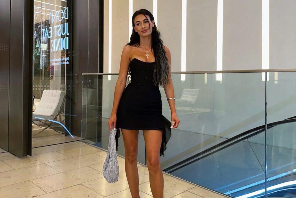 influenciadora-chora-ao-assumir-que-mentiu-sobre-estar-com-cancer