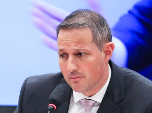 relator-recua-e-aceita-acao-da-pf-contra-faccao-sem-aval-de-governador