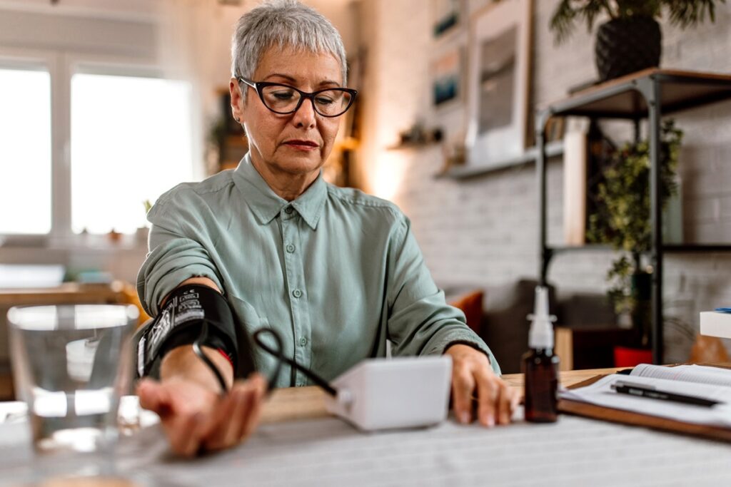 controle-da-hipertensao-e-outros-4-fatores-prolonga-a-vida-em-14-anos