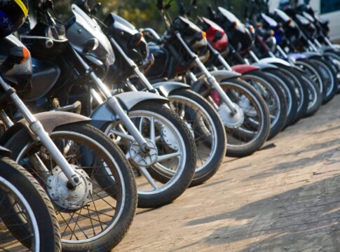 abraciclo:-producao-de-motos-no-brasil-dispara-quase-22%-em-outubro