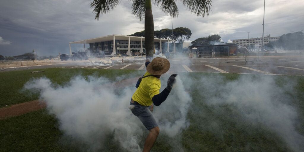 trama-golpista:-defesas-de-kids-pretos-iniciam-sustentacoes-no-stf