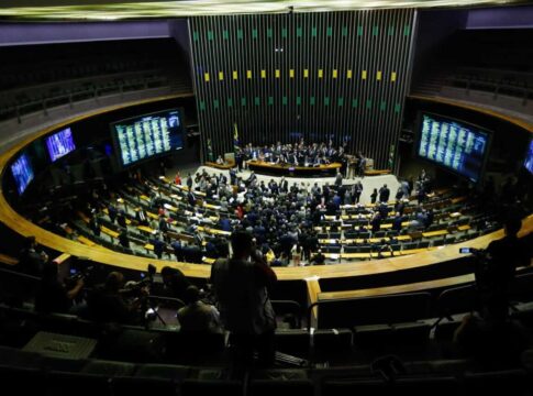 pt-aposta-em-“pressao-social”-para-“salvar”-texto-do-pl-antifaccao