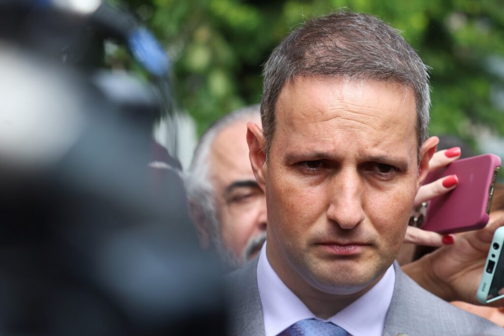 derrite-ignora-planalto-e-causa-irritacao-entre-governistas