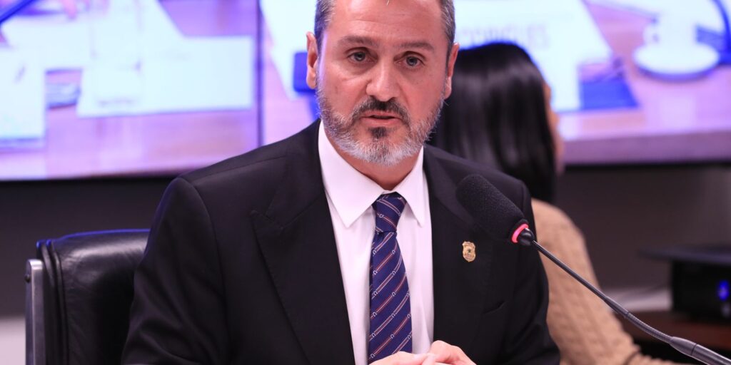 caso-marielle-seria-inviavel-de-apurar-sem-autonomia-da-pf,-diz-andrei