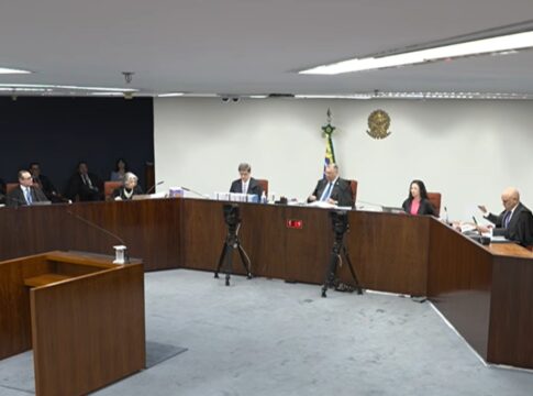 trama-golpista:-stf-retoma-julgamento-de-kids-pretos-nesta-quarta