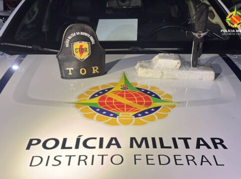 homem-e-preso-durante-blitz-com-droga-que-seria-levada-para-o-entorno