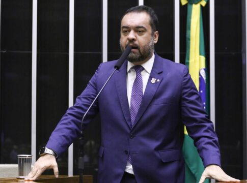 castro-pede-a-motta-para-segurar-pl-antifaccao-por-30-dias