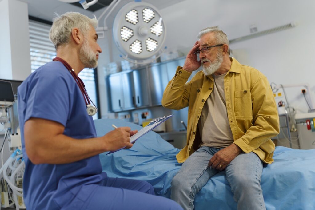 pressao-alta:-cardiologista-revela-5-sintomas-que-quase-ninguem-nota