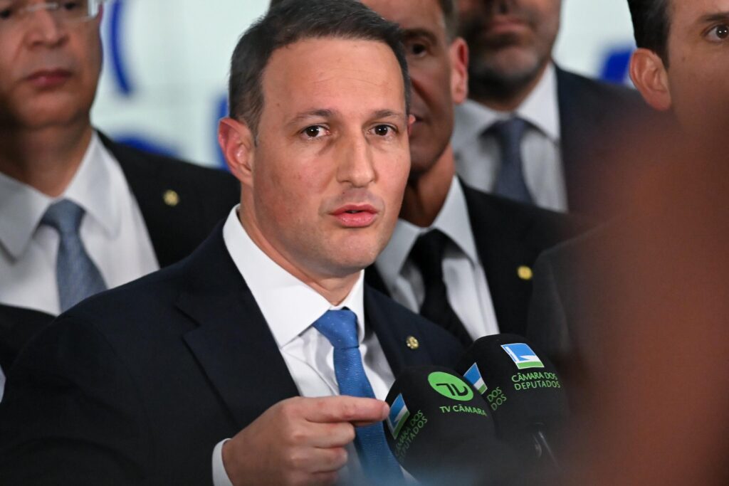 derrite-ainda-quer-votar-pl-antifaccao,-mas-fala-em-pressao-para-adiar