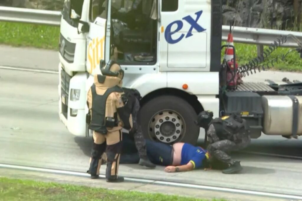 rodoanel:-motorista-diz-que-suspeitos-planejavam-transportar-armas