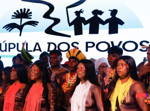 cop30:-cupula-dos-povos-critica-omissao-de-paises-na-tomada-de-decisao