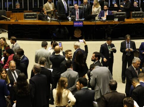 motta-adia-votacao-de-pl-antifaccao-para-terca-feira-(18)