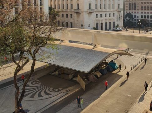 condephaat-faz-ressalva-a-ideia-de-fechar-praca-do-patriarca-com-vidro