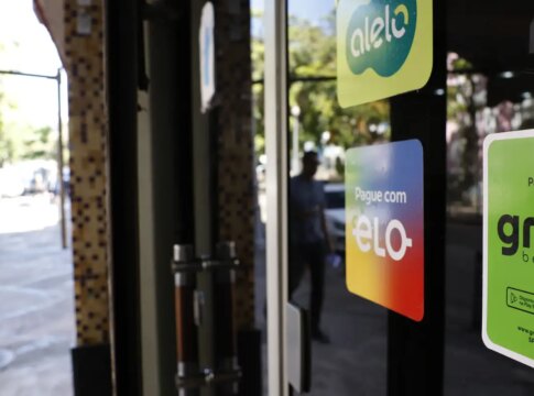 empresarios-veem-com-expectativa-mudancas-no-vale-alimentacao