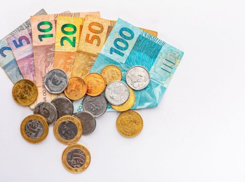 mercurio-retrogrado-e-dinheiro:-o-que-revisar-nas-financas