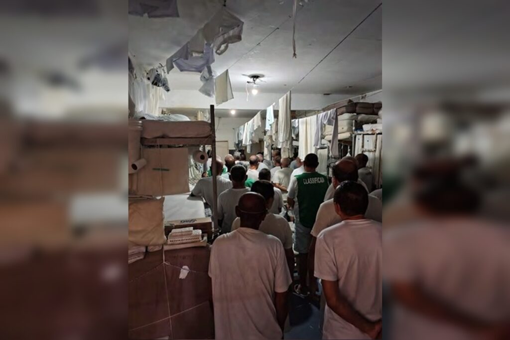 ala-que-pode-receber-bolsonaro-tem-2-servidores-da-saude-e-3,2-mil-presos