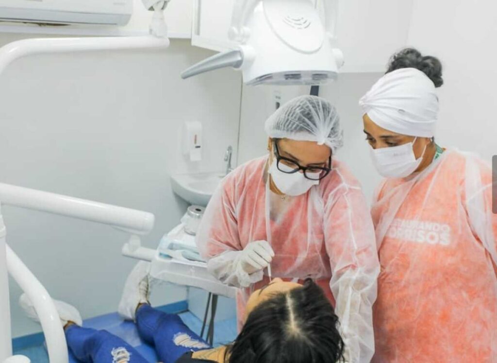 programa-gratuito-de-saude-bucal-atende-mais-de-4-mil-mulheres-no-df