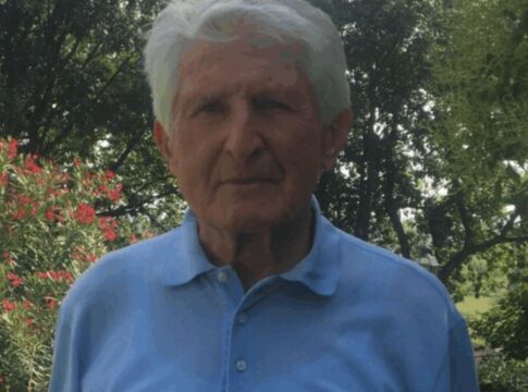 professor-de-92-anos-realiza-o-desejo-de-rever-alunos-pela-ultima-vez