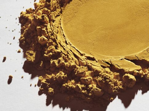 cientistas-criam-proteina-com-urina-para-servir-de-alimento-no-espaco