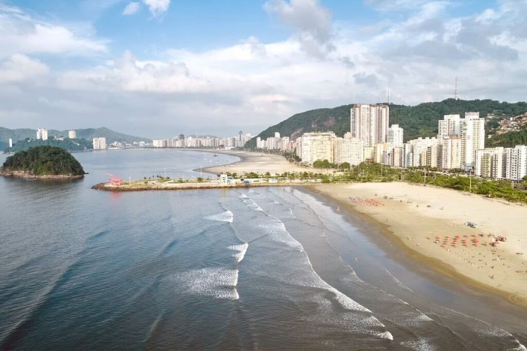 litoral-de-sao-paulo-tem-62-praias-improprias-para-banho-nesse-feriado