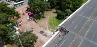 apos-quase-8-anos,-tcdf-julga-gestores-por-queda-de-viaduto-no-eixao