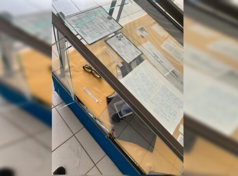 ladrao-furta-reliquias-de-juscelino-kubitschek-no-instituto-historico-do-df