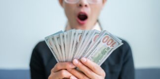 dinheiro-inesperado:-4-signos-podem-ter-surpresas-boas-ainda-este-mes