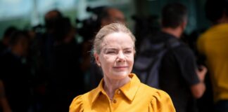 “vitoria-do-brasil”,-diz-gleisi-apos-eua-reduzir-tarifas-comerciais