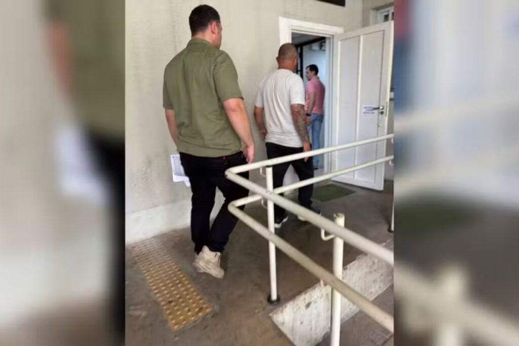 professor-de-futebol-e-preso-por-abuso-de-menores-em-sao-paulo