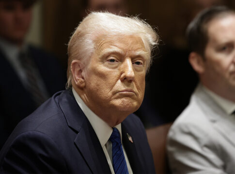 apos-reducao-de-taxa,-trump-descarta-novas-mudancas-no-tarifaco