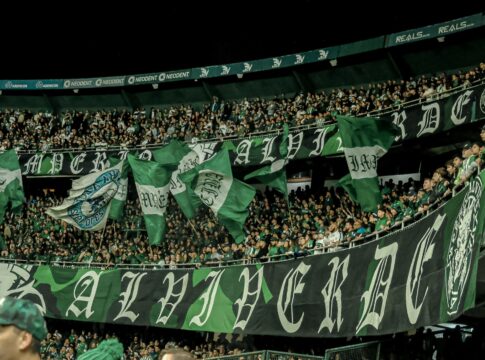 coritiba-pode-garantir-titulo-da-serie-b-e-acesso-a-elite-neste-sabado