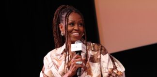 michelle-obama:-eua-“nao-estao-preparados”-para-uma-presidente-mulher