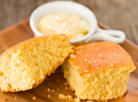 pao-de-cuscuz-no-micro-ondas-fica-pronto-em-3-minutos;-aprenda-a-fazer