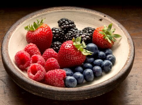 nutri-apresenta-fruta-que-e-uma-poderosa-fonte-de-fibras;-descubra