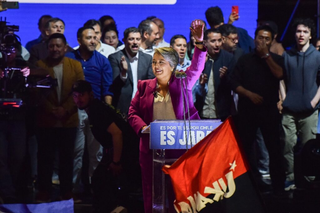 eleicoes-no-chile:-saiba-quem-e-a-comunista-que-lidera-as-pesquisas